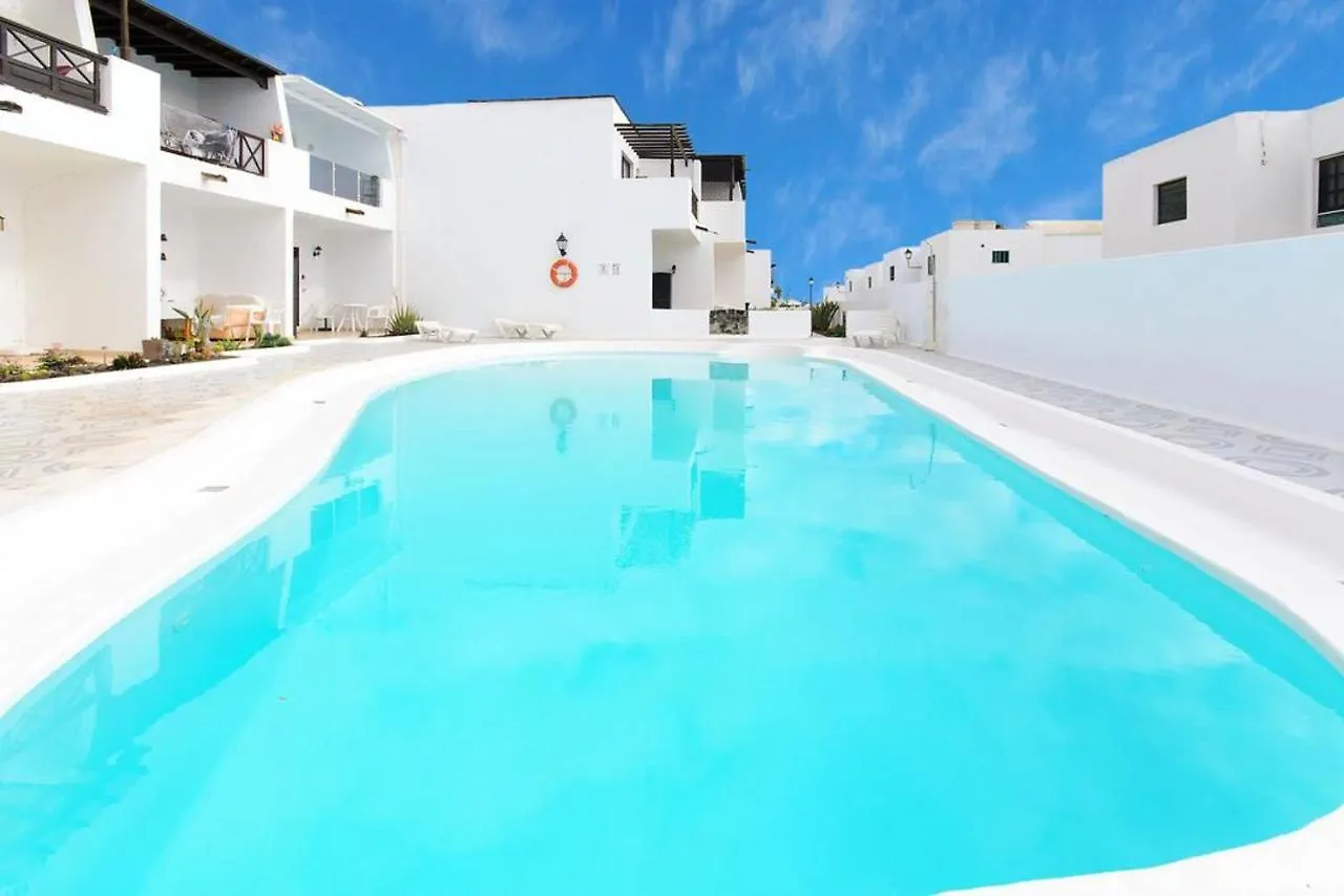 2 Bedrooms Appartement At Tias 500 M Away From The Beach With Shared Pool Garden And Wifi İspanya